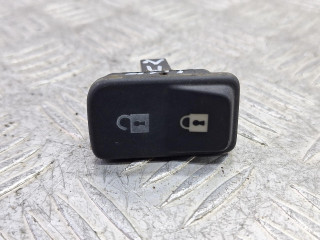 кнопка центрального замка Volvo V50 1 поколение 2005, 2.4 л., бензин, МКПП, универсал