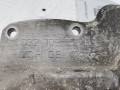 крышка двигателя передняя Volkswagen Polo 3 поколение 1996, 1.4 л., МКПП, хетчбэк 3 дв., 032103153B - фото №4