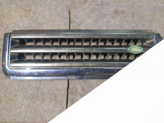 решетка радиатора Land Rover Discovery 2 поколение 2001, 2.5 л., дизель