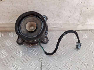динамик двери Mercedes-Benz A-Класс W168 2001, 1.4 л., бензин, МКПП, A1688200502