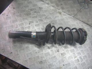 стойка передняя левая Audi A3 8P 2005, 1.6 л., МКПП, хетчбэк 5 дв.