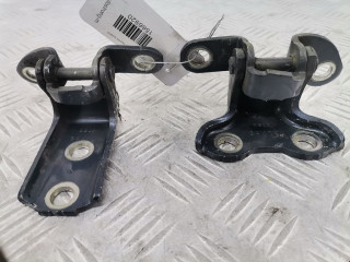 петля двери Toyota Avensis 3 поколение (T270) 2010, 2.0 л., МКПП, универсал, 687500H010