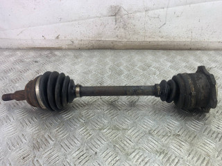 полуось передняя левая (приводной вал, ШРУС) Volkswagen Fox 2 поколение 2007, 1.2 л., бензин, МКПП, хетчбэк 5 дв.
