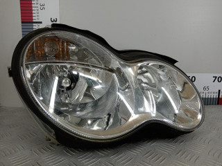 фара правая Mercedes-Benz C-Класс W203/S203/CL203 2000, 2.2 л., АКПП, седан, 20A569