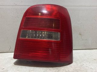 фонарь задний правый Audi A4 B5 1998, 2.5 л., дизель, МКПП, универсал, 8D9945096C