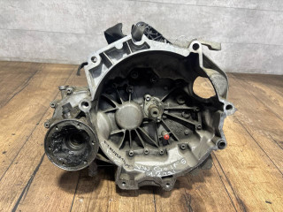 КПП механическая (МКПП) Volkswagen Golf 6 поколение (2008 - 2012), 1.2 л., TSI, CBZB, бензин, 6МКПП, передний привод, 02U300050J, 02U300050P, NBU, PRN, MQ200, 02U300050H, MTH