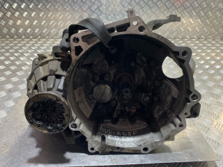 КПП механическая (МКПП) Volkswagen Passat B6 (2005 - 2010), 2.0 л., МКПП, 02S300046M, JYL, KVZ, MUH, GXV, JCP, MQ250, 02S300047E