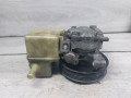 насос гидроусилителя руля Mazda CX-7 1 поколение (2006 - 2009), 2.3 л., Ti, L3-VDT, бензин, EG2132650B, EG21, EG2132650C, EG2132600A, EG2132600 - фото №2