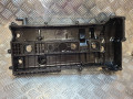 клапанная крышка Ford Focus 3 поколение (2011 - 2015), 2.0 л., MGDA, бензин, CM5E6K271AF, 5253436 - фото №6