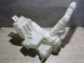 бачок омывателя Mazda 3 1 поколение [рестайлинг] BK (2006 - 2008), седан, BN9B67480D, BN9B67480C - фото №2