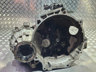 КПП механическая (МКПП) Volkswagen Passat B6 (2005 - 2010), 2.0 л., FSI, бензин, МКПП, 02S300046M, JYL, KVZ, MUH, GXV, JCP, MQ250, 02S300047E