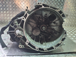КПП механическая (МКПП) Ford Focus 3 поколение (2011 - 2015), 2.0 л., i, MGDA, бензин, 1693150, BV6R7002AAA