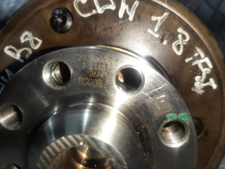 коленвал Audi A4 B8/8K (2007 - 2011), 1.8 л., TFSI, CDHA, бензин, 06H105021L, 06H105021D, 06H105021G, 06H105021H, 06H105021K