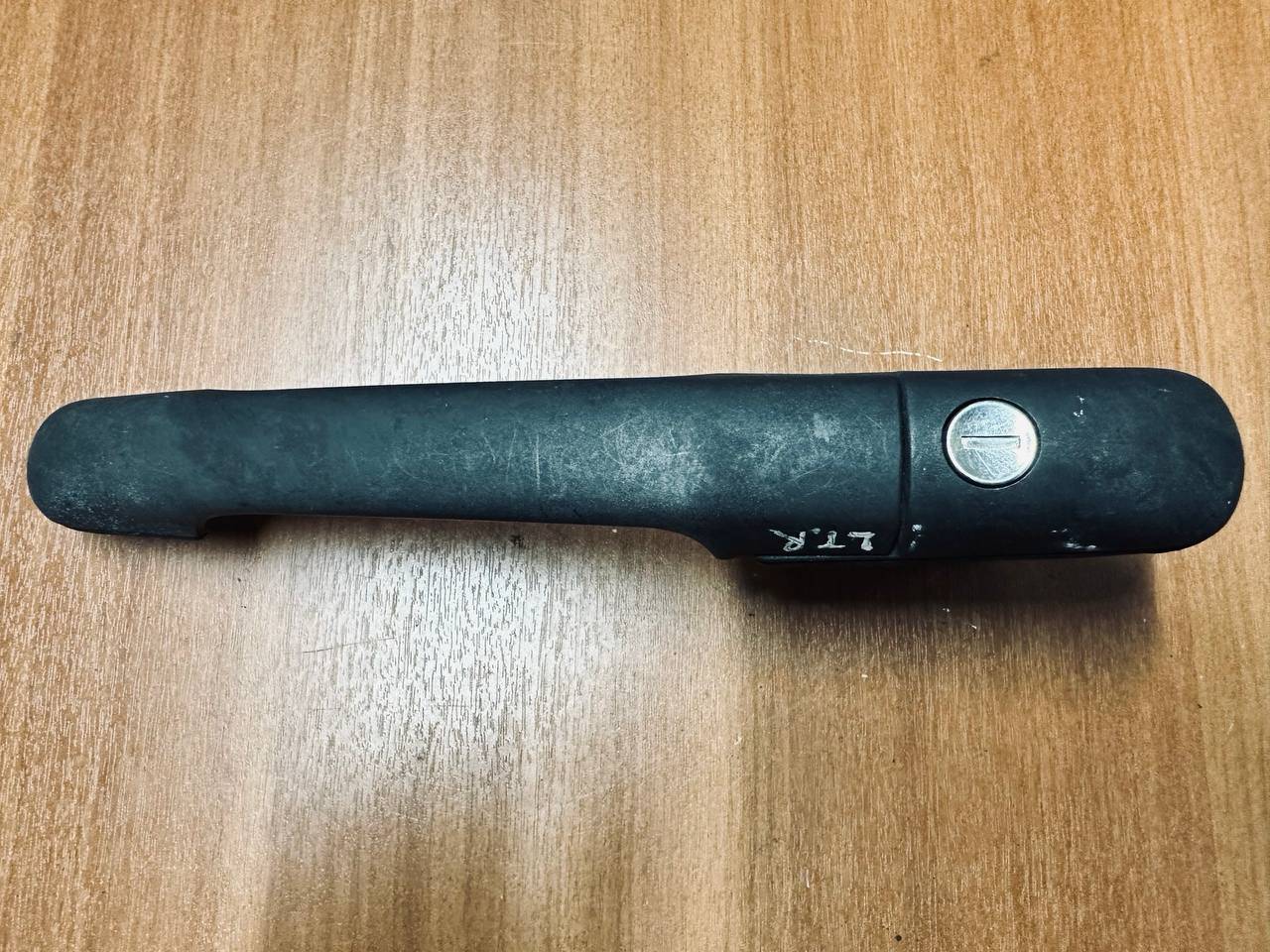 ручка наружная Mercedes-Benz Sprinter W901-904 (1995 - 2000) - фото №1