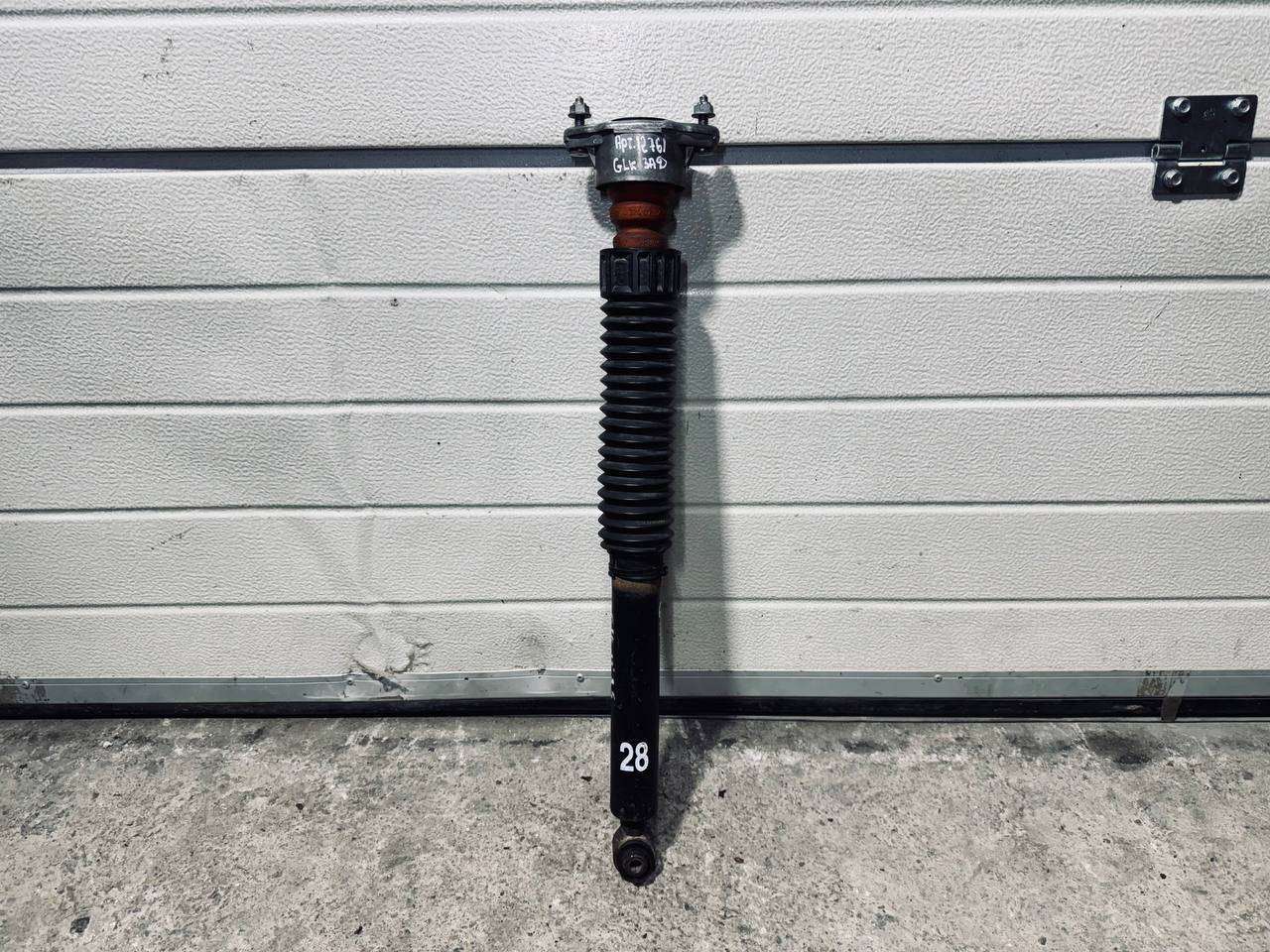 амортизатор задний Mercedes-Benz GLK-Класс X204 (2008 - 2012), A2043201931, A2043270092, A2043240207 - фото №1