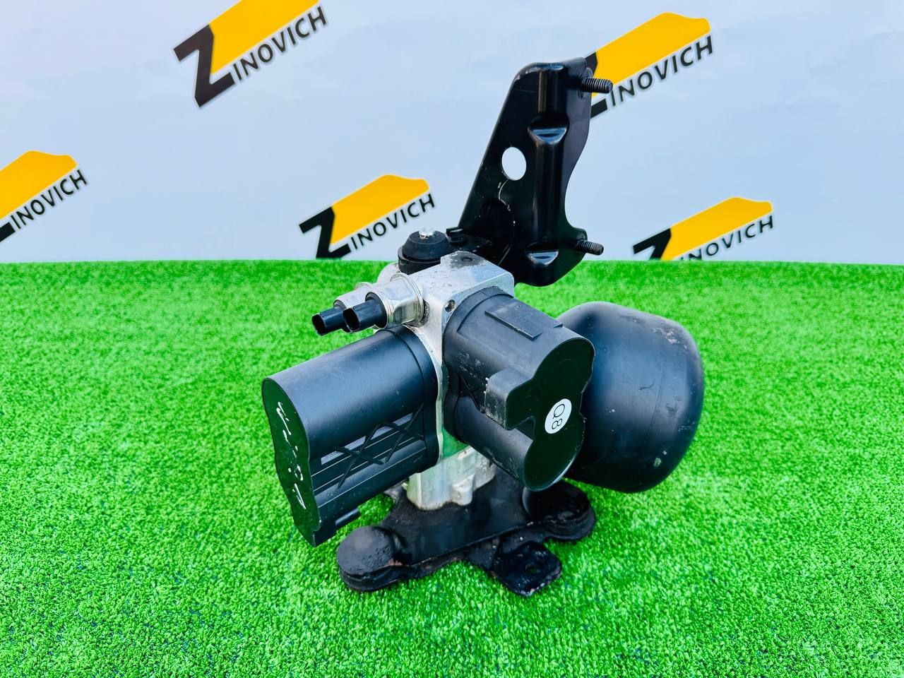 блок управления гидроподвеской Mercedes-Benz S-Класс W221 (2005 - 2009), A2213200258, 2213270215, A2213201543 - фото №1