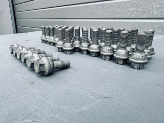 болт колесный Mercedes-Benz Sprinter 2 поколение [рестайлинг] (W906) (2014 - 2018), A0009902407