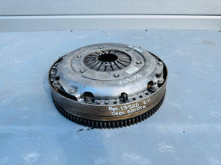 комплект сцепления Opel Insignia 1 поколение (A) (2008 - 2014), 2.0 л., A 20 DTH, дизель, 332350714, 55572637, 062294001081, 063082001413, 55582605, 361515818, 55582606, 201878005794, 3300905