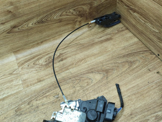 замок двери передней правой Toyota Picnic 1 поколение 1998, 2.2 л., 3C-TE, дизель, МКПП, минивэн