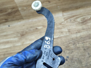 ролик двери сдвижной Volkswagen Transporter T5 2004, 1.9 л., AXC, дизель, МКПП, микроавтобус, 7H0843436E