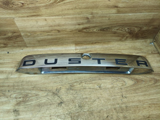 накладка двери (крышки) багажника Renault Duster 1 поколение 2012, 2.0 л., F4R 403, бензин, АКПП, внедорожник 5 дв., передний привод, 848106442R