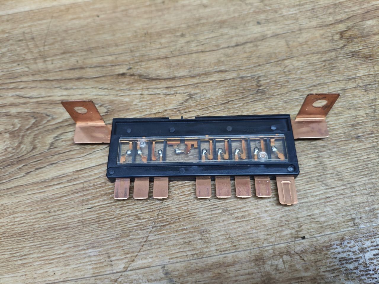 блок предохранителей Hyundai Solaris 1 поколение 2013, 1.6 л., G4FC, бензин, АКПП, седан, 18790-01031 - фото №1