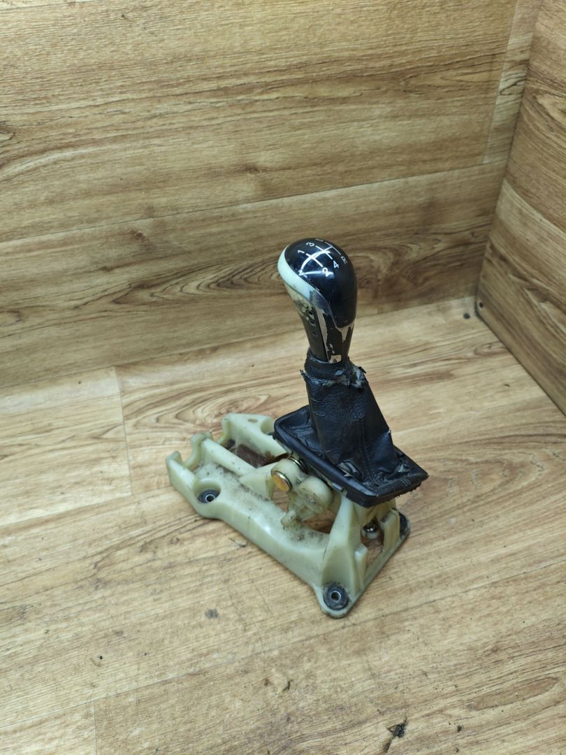 кулиса Geely SC7 1 поколение 2012, 1.8 л., JL4G18, бензин, МКПП, седан - фото №1