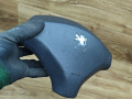 подушка безопасности водителя Peugeot 3008 1 поколение 2011, 1.6 л., дизель, МКПП, внедорожник 5 дв., 96845302ZE - фото №3