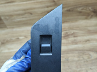 кнопка стеклоподъемника двери задней Land Rover Range Rover Evoque L538 2012, 2.2 л., 224DT, дизель, МКПП, внедорожник 5 дв., BJ32-14717-AB