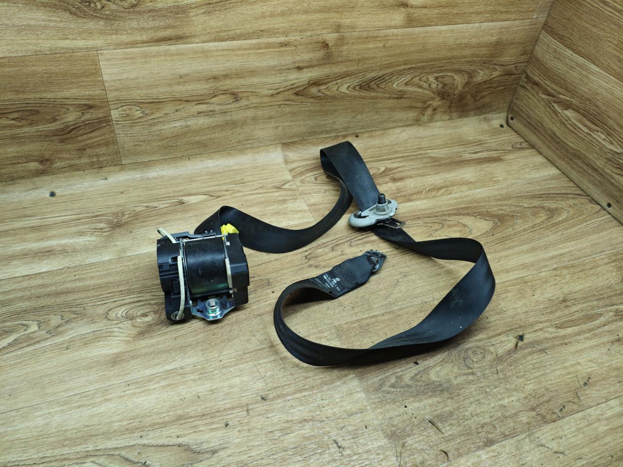 ремень безопасности Volkswagen Transporter T5 2007, 1.9 л., BRS, дизель, МКПП, микроавтобус, 7H0857806F - фото №1