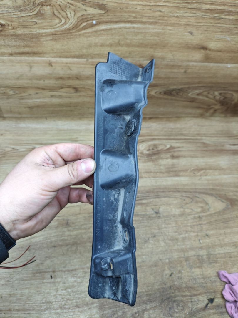 накладка декоративная Peugeot 208 1 поколение 2012, 1.2 л., бензин, МКПП, хетчбэк 3 дв., 9802874080 - фото №1