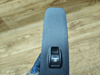 кнопка стеклоподъемника двери Peugeot Boxer 2 поколение [рестайлинг] 2018, 2.0 л., дизель, МКПП, микроавтобус, 0735532906030170575