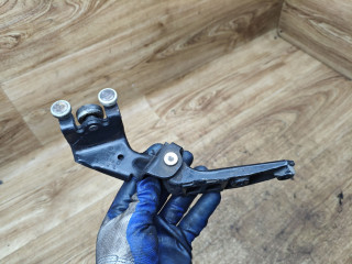 ролик двери сдвижной Volkswagen Transporter T5 2004, 1.9 л., AXC, дизель, МКПП, микроавтобус, 7H0843336D