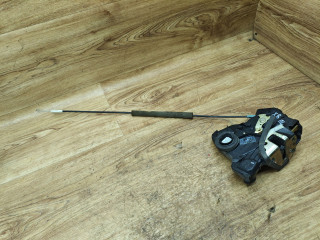 замок двери передней левой Toyota Corolla 9 поколение (E120/E130) 2002, 1.4 л., 4ZZ-FE, бензин, МКПП, хетчбэк 5 дв.