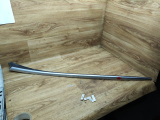 молдинг лобового стекла Peugeot 3008 1 поколение 2011, 1.6 л., дизель, МКПП, внедорожник 5 дв., 9682757980