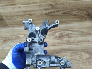 кронштейн генератора Peugeot 3008 1 поколение 2011, 1.6 л., дизель, МКПП, внедорожник 5 дв., 9694613880