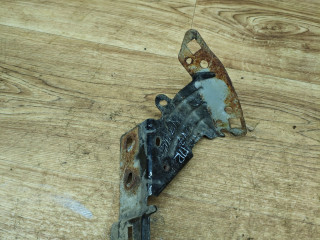 крепление ( кронштейн ) крыла Peugeot 208 1 поколение 2012, 1.2 л., бензин, МКПП, хетчбэк 3 дв.