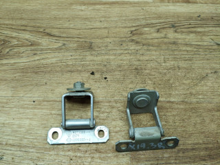 петля крышки багажника Renault Duster 1 поколение 2012, 2.0 л., F4R 403, бензин, АКПП, внедорожник 5 дв., передний привод