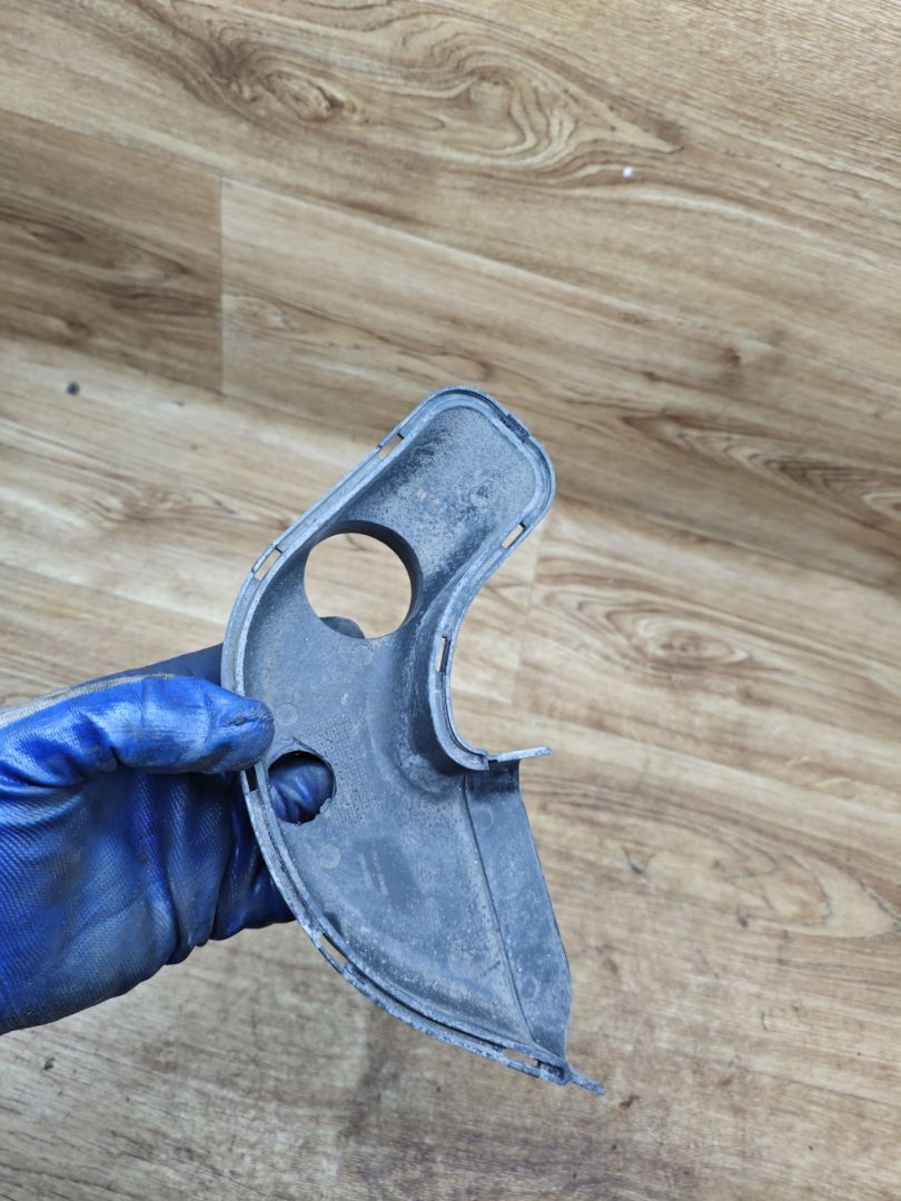 корпус воздушного фильтра Hyundai ix35 1 поколение 2012, 2.0 л., G4KD, бензин, МКПП, внедорожник 5 дв., передний привод, 28112-2S110 - фото №1