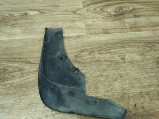 брызговик Renault Duster 1 поколение 2012, 2.0 л., F4R 403, бензин, АКПП, внедорожник 5 дв., передний привод, 638535922R