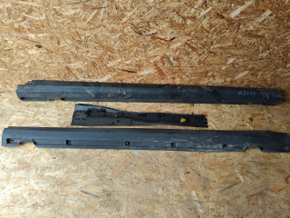 накладка на порог Land Rover Range Rover Evoque L538 2012, 2.2 л., 224DT, дизель, МКПП, внедорожник 5 дв.