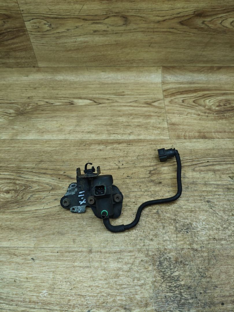 электромагнитный клапан Land Rover Range Rover Evoque L538 2012, 2.2 л., 224DT, дизель, МКПП, внедорожник 5 дв., 9665456180 - фото №1