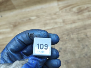 реле (прочие) Volkswagen Transporter T5 2004, 1.9 л., AXC, дизель, МКПП, микроавтобус, 1J0906381A