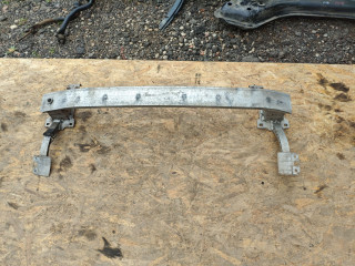 усилитель бампера переднего Peugeot 208 1 поколение 2012, 1.2 л., бензин, МКПП, хетчбэк 3 дв.