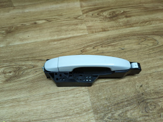 ручка наружная Lada Vesta 1 поколение 2017, 1.6 л., бензин, МКПП, седан, 8450039483