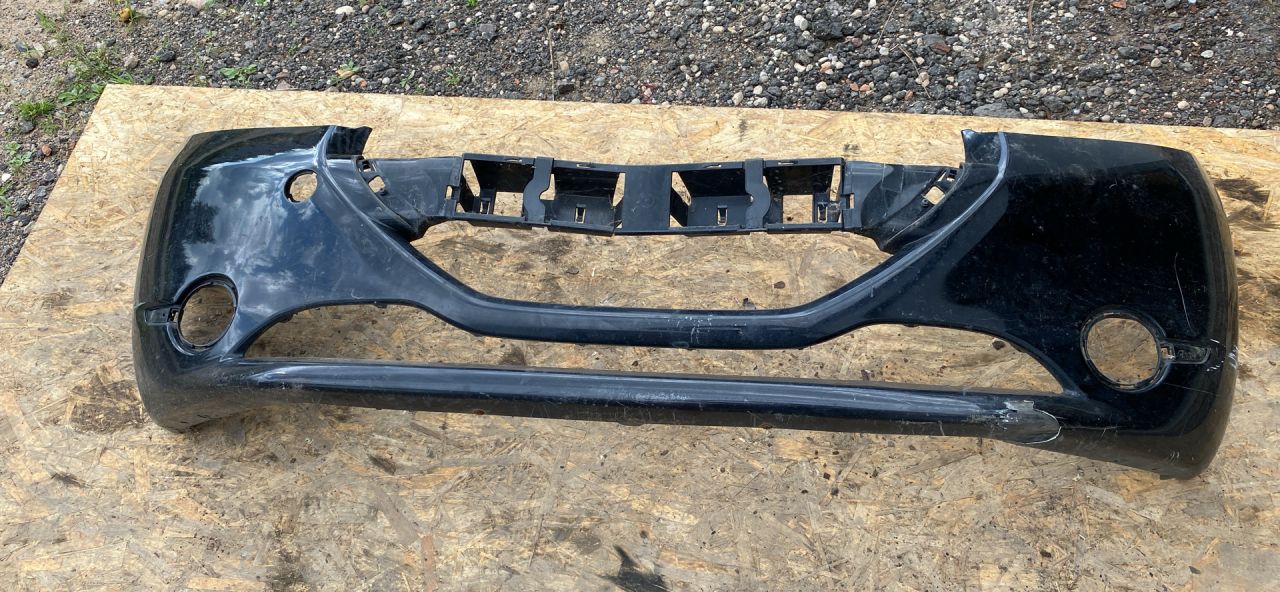 бампер передний Peugeot 208 1 поколение 2012, 1.2 л., бензин, МКПП, хетчбэк 3 дв. - фото №1