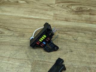 блок предохранителей Toyota Avensis 2 поколение (T250) [рестайлинг] 2006, 1.6 л., 3ZZ-FE, бензин, МКПП, седан