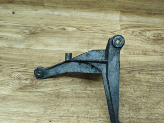 кронштейн двигателя Volkswagen Transporter T5 2004, 1.9 л., AXC, дизель, МКПП, микроавтобус, 7H0711781C