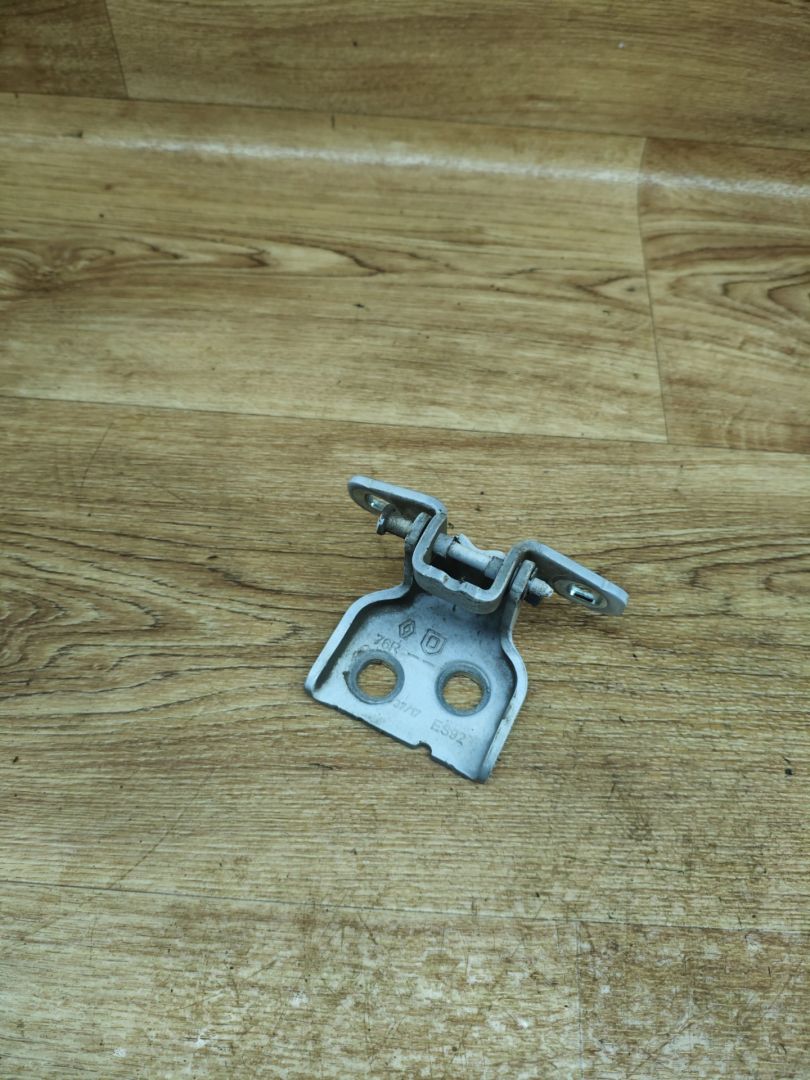 петля двери Lada Vesta 1 поколение 2017, 1.6 л., бензин, МКПП, седан - фото №1