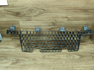 усилитель бампера переднего Lada Vesta 1 поколение 2017, 1.6 л., бензин, МКПП, седан, 8450006689